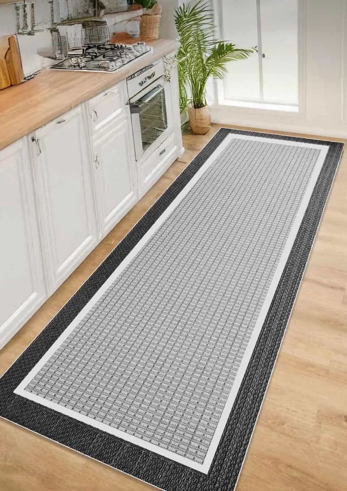 Entrance/kitchen velvet rug