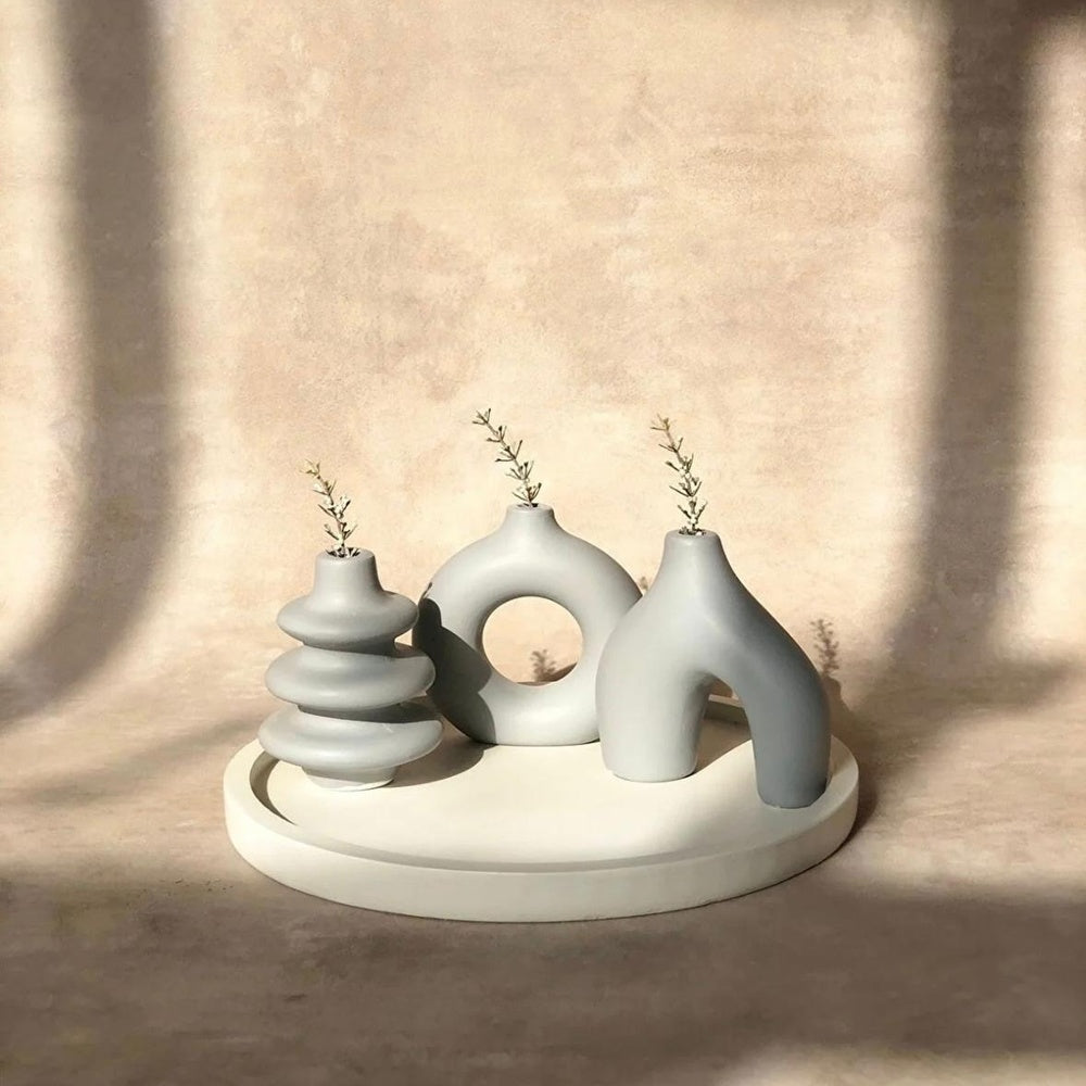 Tray with Vases